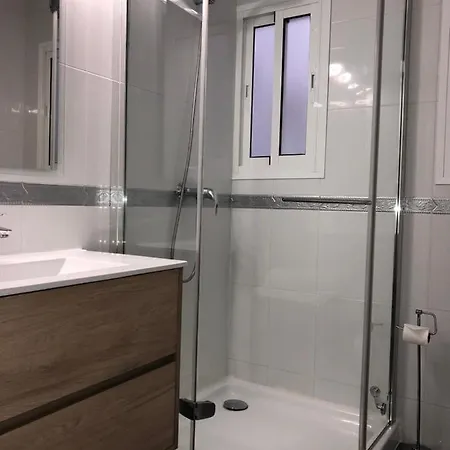 Apartment Beautiful Modern 100m From The Sea
