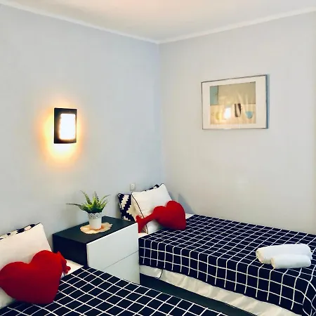 Beautiful Modern 100m From The Sea Apartment Fuengirola