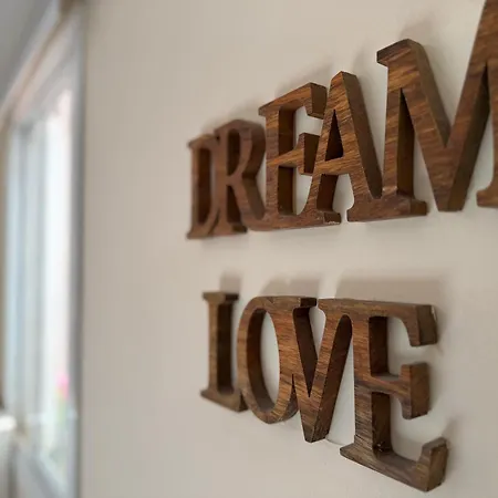 Apartment Beautiful Modern 100m From The Sea *