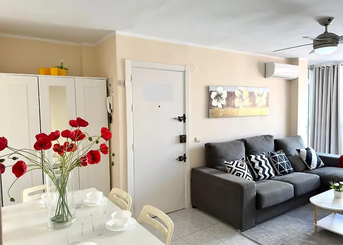 Beautiful Modern 100m From The Sea Appartement