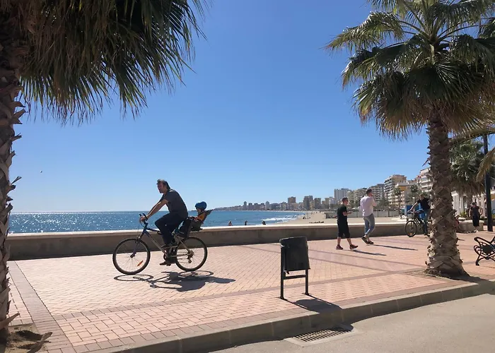 Beautiful Modern 100m From The Sea Appartement