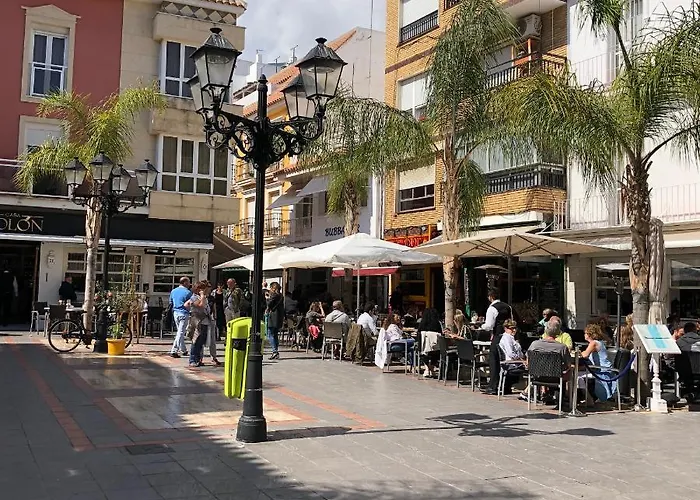 דירה Beautiful Modern 100m From The Sea *